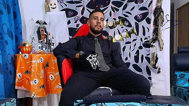 Snapshot of DaveSoldier chatting on 11/01/25, 04:47 DaveSoldier online show from 11/01/25, 04:47