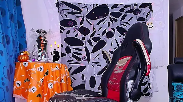 Snapshot of DaveSoldier chatting on 11/03/25, 10:32 DaveSoldier online show from 11/03/25, 10:32