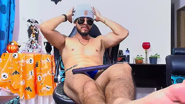 Snapshot of DaveSoldier chatting on 11/09/25, 08:12 DaveSoldier online show from 11/09/25, 08:12