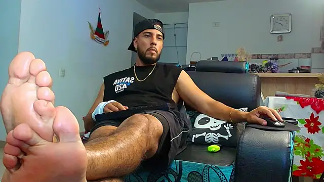 Snapshot of DaveSoldier chatting on 12/04/25, 12:09 DaveSoldier online show from 12/04/25, 12:09