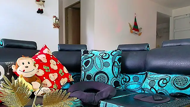 Snapshot of DaveSoldier chatting on 12/21/25, 10:06 DaveSoldier online show from 12/21/25, 10:06