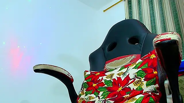 Snapshot of DaveSoldier chatting on 02/12/26, 05:13 DaveSoldier online show from 02/12/26, 05:13