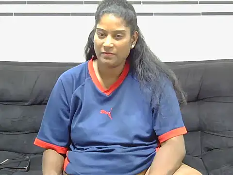 Snapshot of xIndianPlumx chatting on 04/18/26, 01:26 xIndianPlumx online show from 04/18/26, 01:26