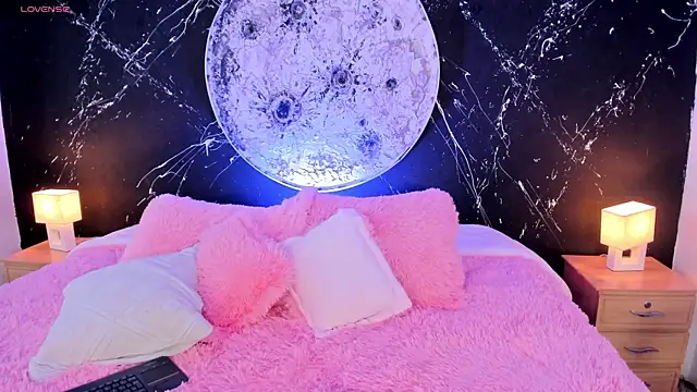 ShaniaDaniels online show from 11/02/25, 09:39