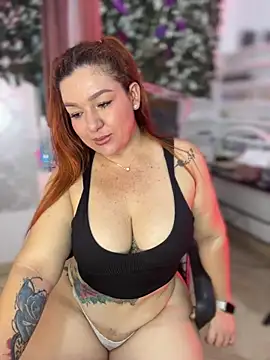 Snapshot of Bigass_curvy chatting on 03/05/26, 08:49 Bigass curvy online show from 03/05/26, 08:49