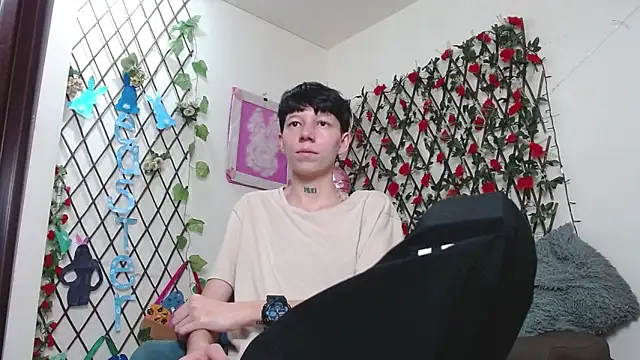 LiamBrown09 online show from 03/30/26, 07:15