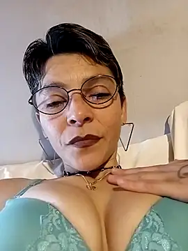 Lulypsicologasexual online show from 02/28/26, 11:06