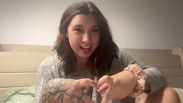 nina lovez online show from 02/24/26, 03:59