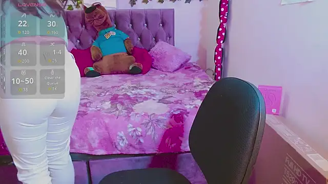 Estrella  sex online show from 10/21/25, 08:09