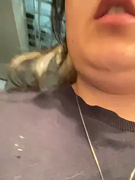 Snapshot of karobaby_ chatting on 09/23/25, 08:23 karobaby  online show from 09/23/25, 08:23