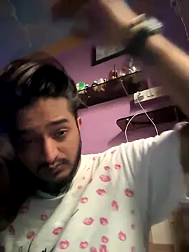 seenu2101 online show from 10/24/25, 05:48