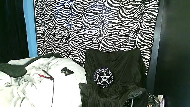 Splash Queen420 online show from 10/10/25, 06:12