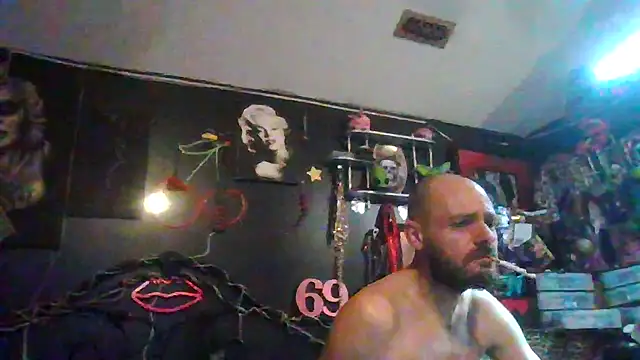 Splash Queen420 online show from 02/24/26, 03:48