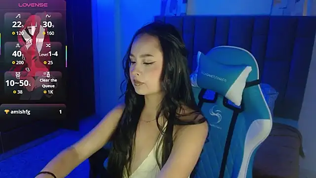 Snapshot of Emma-Flowers chatting on 11/03/25, 07:59 Emma-Flowers online show from 11/03/25, 07:59