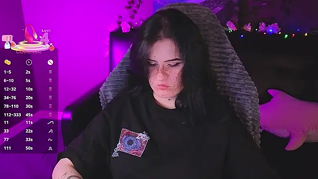 Dark Shine online show from 10/21/25, 05:41