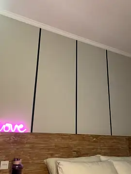 savana heart online show from 09/13/25, 02:22