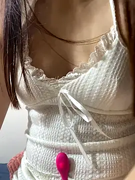 SiennaQueen18 online show from 10/08/25, 05:27