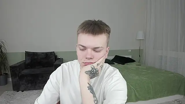 Mallfoyy online show from 05/05/26, 10:29
