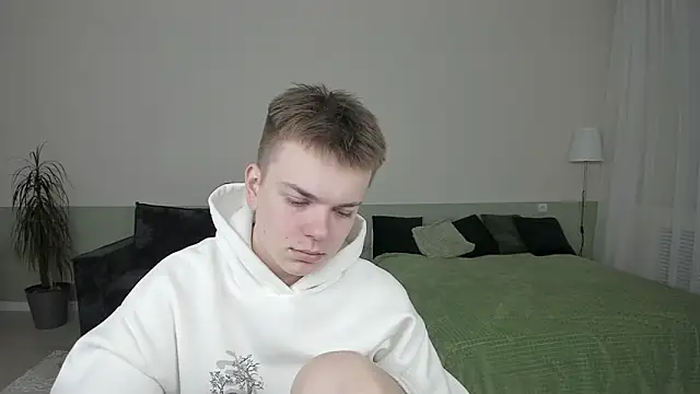 Mallfoyy online show from 05/11/26, 04:04