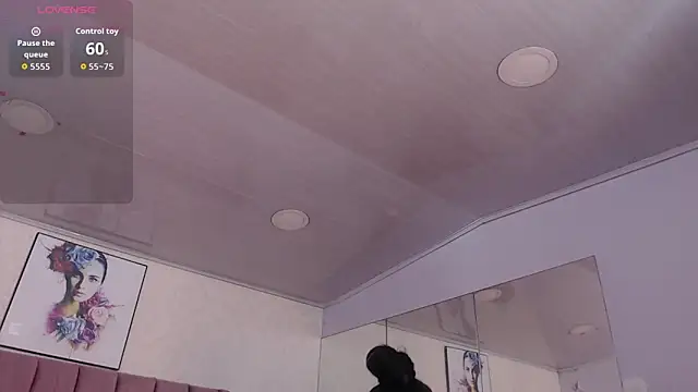 Snapshot of AriannaAdames chatting on 06/21/26, 12:52 AriannaAdames online show from 06/21/26, 12:52