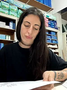 ferchule7 online show from 10/24/25, 04:14