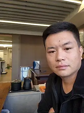 Snapshot of asinmodel chatting on 11/09/25, 04:33 asinmodel online show from 11/09/25, 04:33