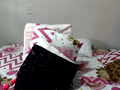 Snapshot of BrianaBarbes chatting on 03/19/26, 12:42 BrianaBarbes online show from 03/19/26, 12:42