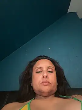 Snapshot of Angelaarayexx chatting on 05/24/26, 07:13 Angelaarayexx online show from 05/24/26, 07:13