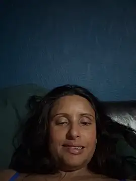 Snapshot of Angelaarayexx chatting on 06/06/26, 03:22 Angelaarayexx online show from 06/06/26, 03:22