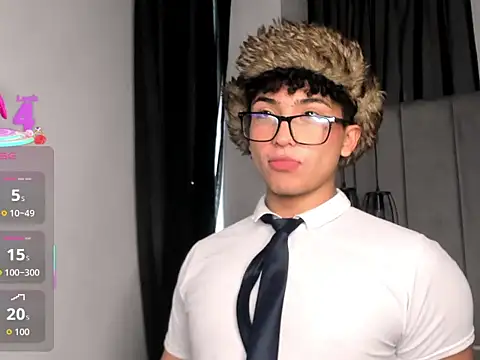 Snapshot of Valentin0_3 chatting on 10/27/25, 11:58 Valentin0 3 online show from 10/27/25, 11:58