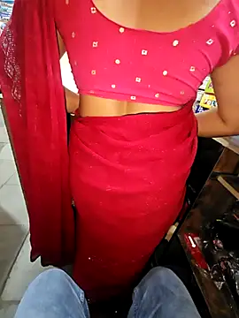 Snapshot of indianhotwife639 chatting on 09/10/25, 05:40 indianhotwife639 online show from 09/10/25, 05:40