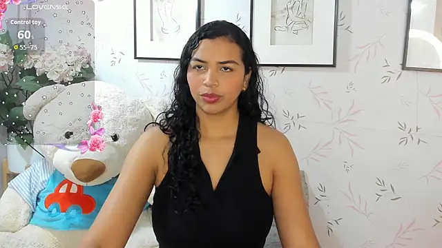 Artemisa08 online show from 11/28/25, 06:54