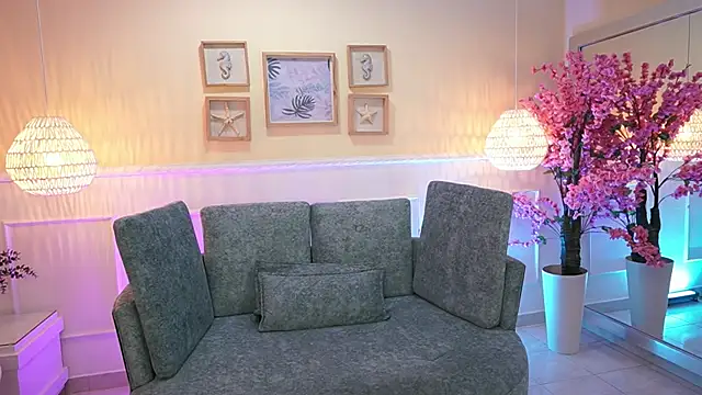 LoonaNyx online show from 09/11/25, 11:32