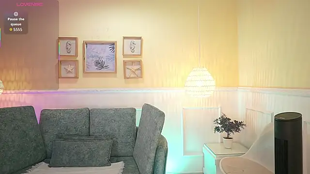 LoonaNyx online show from 11/03/25, 11:33