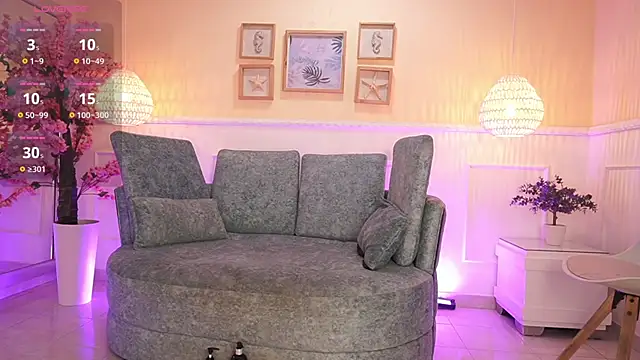 LoonaNyx online show from 11/13/25, 11:31