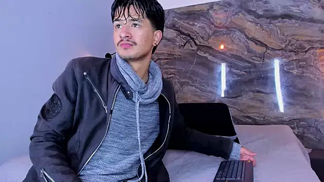 DimitriDeluxe online show from 09/15/25, 12:05