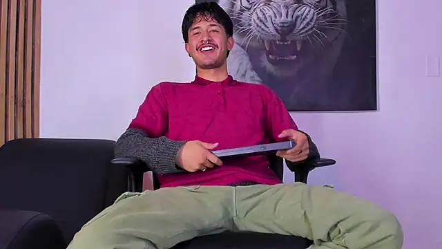 DimitriDeluxe online show from 09/16/25, 07:48