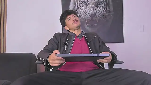 DimitriDeluxe online show from 09/23/25, 07:28