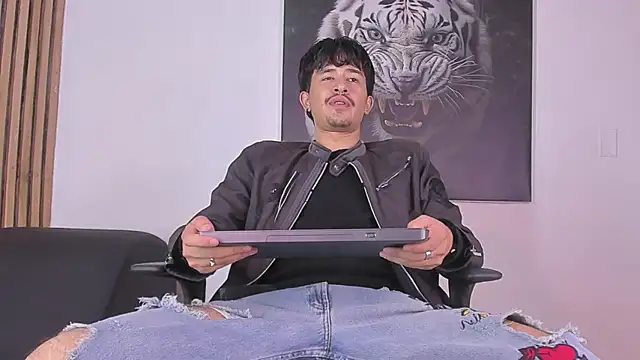 DimitriDeluxe online show from 09/26/25, 09:41