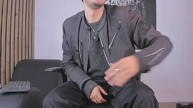 DimitriDeluxe online show from 10/03/25, 08:17