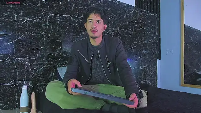 DimitriDeluxe online show from 11/14/25, 12:59