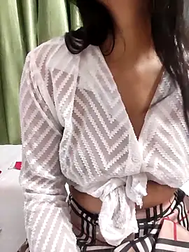 Snapshot of Shalu_G chatting on 04/24/26, 04:15 Shalu G online show from 04/24/26, 04:15