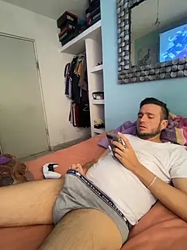 Alexitho25 online show from 11/13/25, 09:03