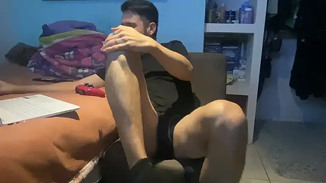 Alexitho25 online show from 11/23/25, 09:20