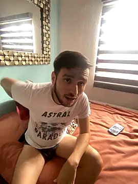 Alexitho25 online show from 12/03/25, 09:35