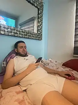 Alexitho25 online show from 05/20/26, 08:37