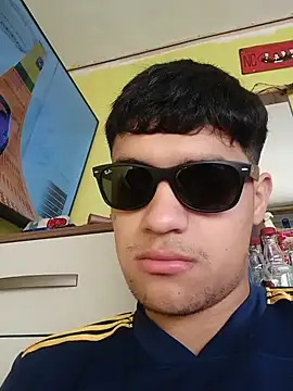 Snapshot of juanfritaa21 chatting on 11/13/25, 10:08 juanfritaa21 online show from 11/13/25, 10:08