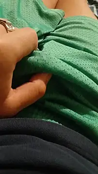 Snapshot of juanfritaa21 chatting on 11/20/25, 02:34 juanfritaa21 online show from 11/20/25, 02:34