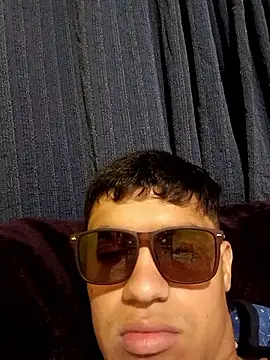 juanfritaa21 online show from 12/21/25, 05:14