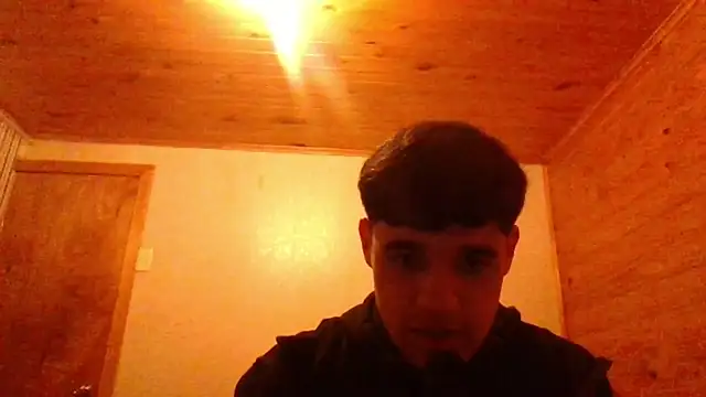 Snapshot of juanfritaa21 chatting on 07/16/26, 01:44 juanfritaa21 online show from 07/16/26, 01:44